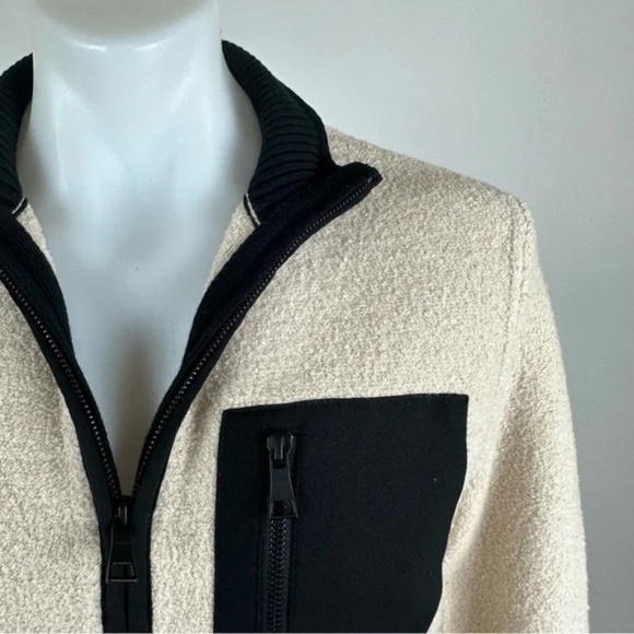 Stylish Club Monaco Bouclé Bomber Jacket - Picture 10 of 11